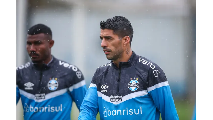 FOTO: LUCAS UEBEL/GREMIO FBPA - Suárez vive momento ruim no Grêmio.