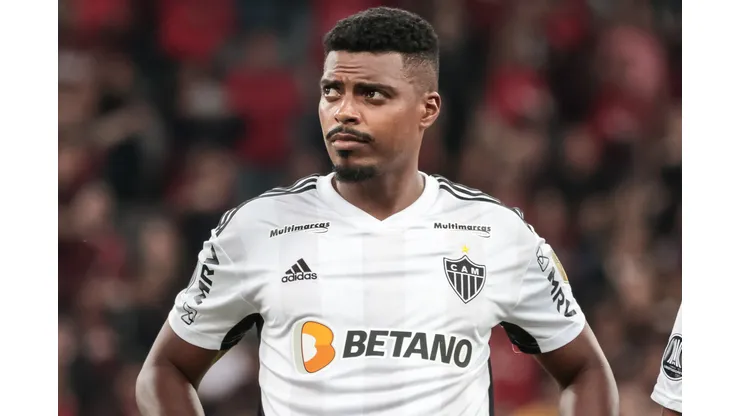 Foto: Robson Mafra/AGIF - Jemerson segue como titular na Libertadores