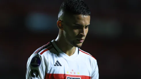 Foto: Marcello Zambrana/AGIF – Promessa do São Paulo é relacionada para duelo da Sul-Americana