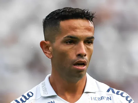 REVOLTADA! Torcida do Vasco 'enlouquece' contra Carabajal 