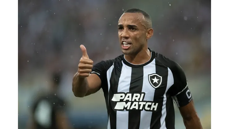 RJ - Rio de Janeiro - 29/01/2023 - CARIOCA 2023, FLUMINENSE X BOTAFOGO - Marcal jogador do Botafogo durante partida contra o Fluminense no estadio Maracana pelo campeonato Carioca 2023. Foto: Jorge Rodrigues/AGIF