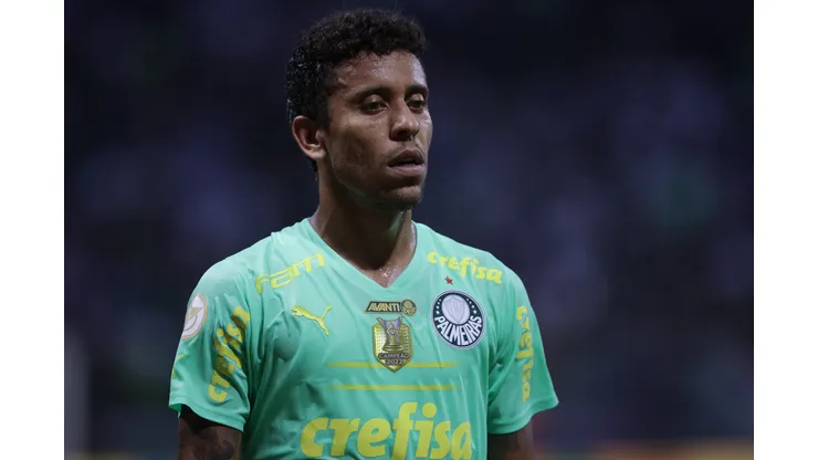 SP - SAO PAULO - 15/04/2023 - BRASILEIRO A 2023, PALMEIRAS X CUIABA - Marcos Rocha jogador do Palmeiras durante partida contra o Cuiaba no estadio Arena Allianz Parque pelo campeonato BRASILEIRO A 2023. Foto: Ettore Chiereguini/AGIF
