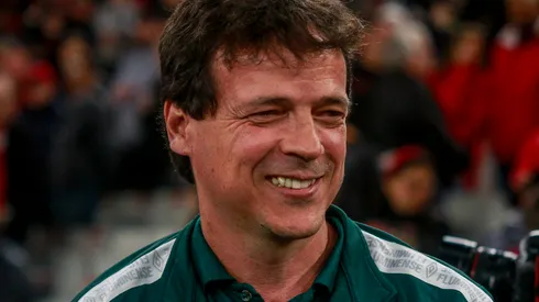 PR - Curitiba - 03/09/2022 - BRASILEIRO A 2022, ATHLETICO PR X FLUMINENSE - Fernando Diniz tecnico do Fluminense durante partida contra o Athletico-PR no estadio Arena da Baixada pelo campeonato Brasileiro A 2022. Foto: Gabriel Machado/AGIF