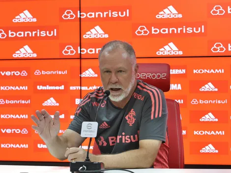 Mano 'bate no peito' e sai em defesa de titular no Internacional