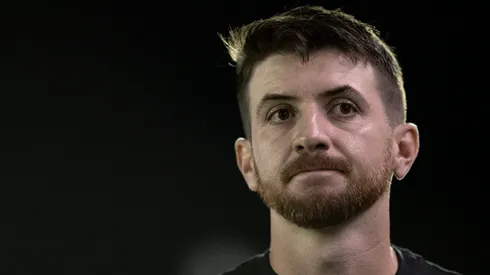 Foto: Jorge Rodrigues/AGIF - Vasco pode ter desfalque diante do Botafogo