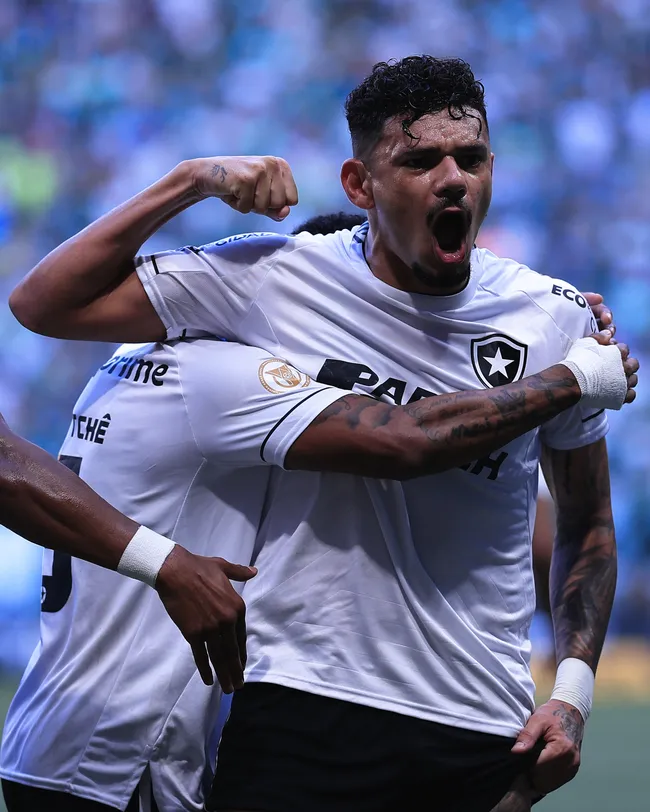Foto: Ettore Chiereguini/AGIF – Tiquinho Soares