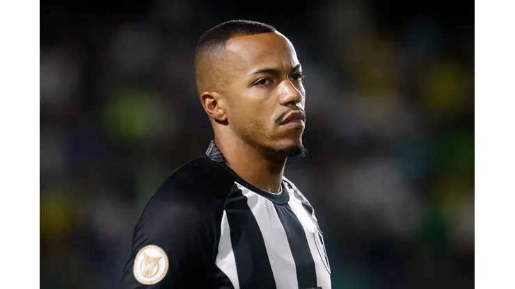 Foto: Vitor Silva/Botafogo - Marlon Freitas comenta sobre Luís Castro