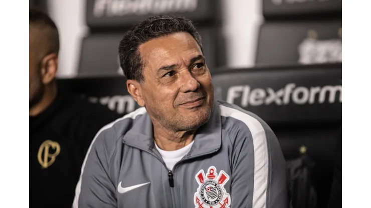 Foto: Abner Dourado/AGIF - Luxemburgo fala sobre momento de Yuri Alberto.