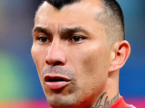 AGORA! Surge 'atualização relâmpago' sobre Medel no Vasco 