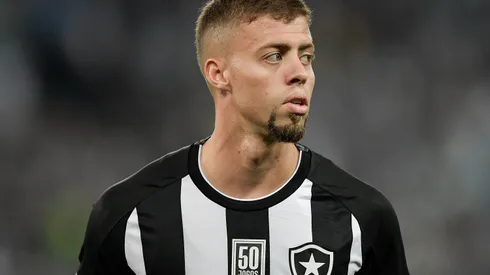 RJ – RIO DE JANEIRO – 10/06/2023 – BRASILEIRO A 2023, BOTAFOGO X FORTALEZA – Lucas Fernandes jogador do Botafogo durante partida contra o Fortaleza no estadio Engenhao pelo campeonato BRASILEIRO A 2023. Foto: Thiago Ribeiro/AGIF