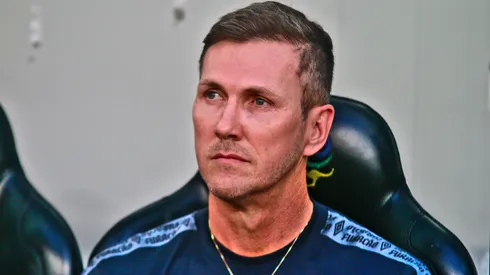 Foto: Gabriel Machado/AGIF – Paulo Turra comenta saída do Athletico