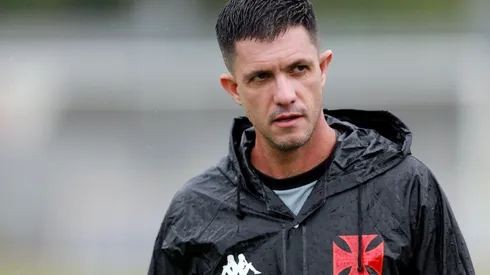 Foto: Daniel RAMALHO/VASCO – Barbieri está com a corda no pescoço no Vasco.