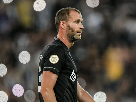 PERTO DE APOSENTAR! Joel Carli tem futuro no Botafogo exposto por portal