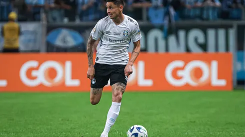 Foto: Maxi Franzoi/AGIF - Diogo Barbosa chega para somar na lateral-esquerda do Flu.