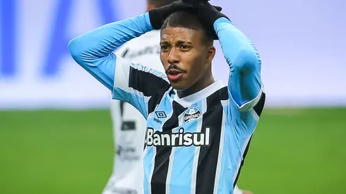 Foto: Pedro H. Tesch/AGIF - Jean Pyerre tem situação atualizada no Grêmio.