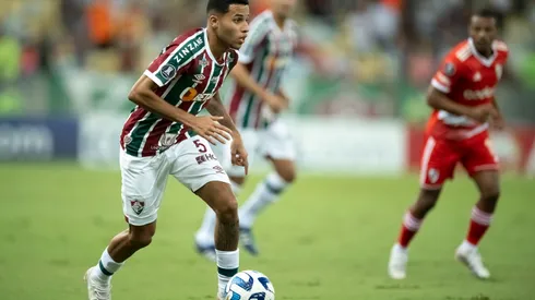 Foto: Jorge Rodrigues/AGIF - Alexsander tem situação detalhada.