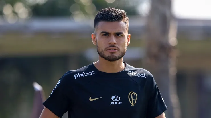 "Ao lado de Fausto Vera"; Alessandro expõe alvos do Corinthians