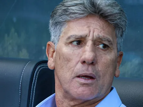 VIXE! Torcida 'rasga o verbo' contra titular de Renato no Grêmio 