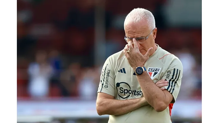 Foto: Marcello Zambrana/AGIF - Dorival fala sobre erros de Arboleda no clássico.