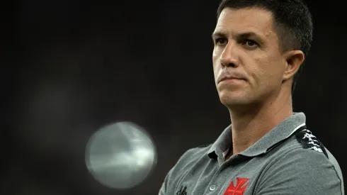 RJ - Rio de Janeiro - 16/02/2023 - CARIOCA 2023, VASCO X BOTAFOGO - Mauricio Barbieri tecnico do Vasco durante partida contra o Botafogo no estadio Maracana pelo campeonato Carioca 2023. Foto: Jorge Rodrigues/AGIF