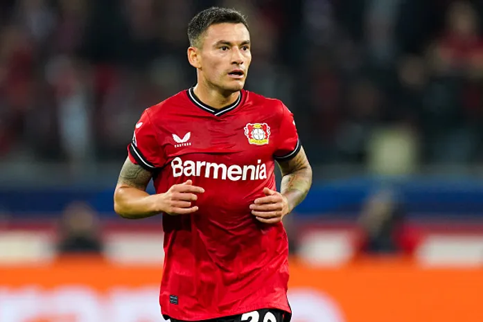 (Photo by Joris Verwijst/Orange Pictures/BSR Agency/Getty Images) – Aránguiz assinou com o Internacional na última janela de transferências