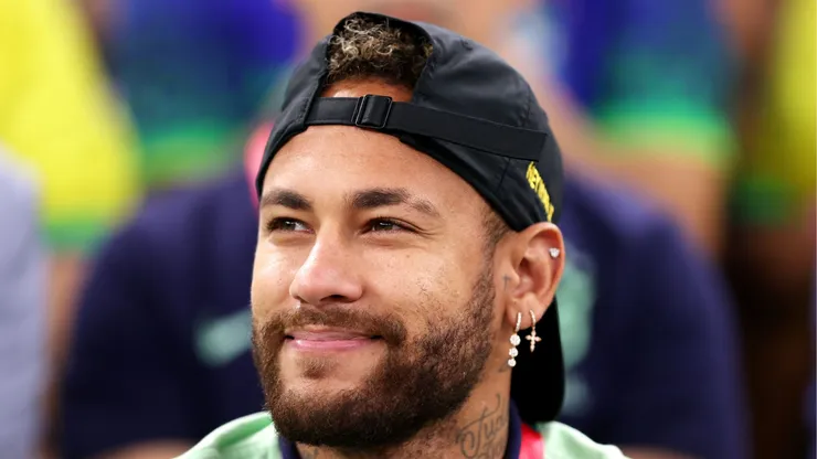 (Photo by Julian Finney/Getty Images) - Neymar