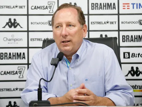 Textor manda a real sobre a permanência de Adryelson e Perri