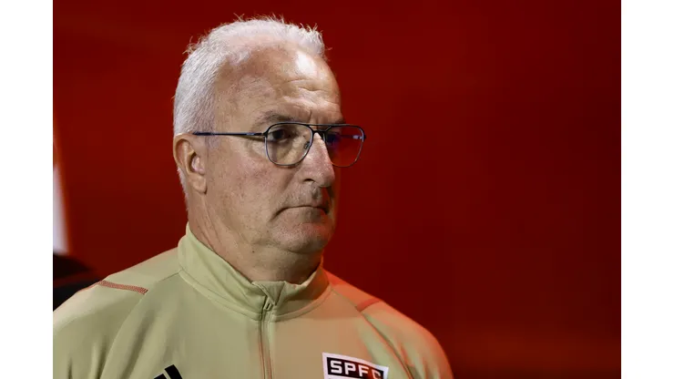 Foto: Marcello Zambrana/AGIF - Casares abre o jogo sobre Dorival Júnior