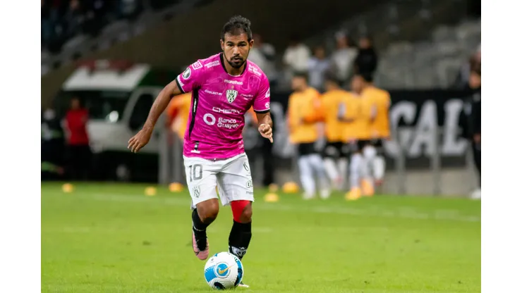 Foto: Fernando Moreno/AGIF - Sornoza comenta sobre momento do Corinthians.