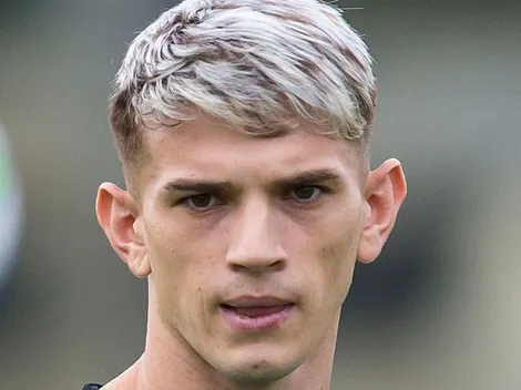 ORELLANO +3! Barbieri 'acorda' e pode barrar quatro peças para Vasco x Inter