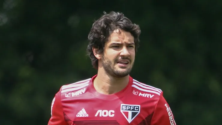 Situação de Alexandre Pato no São Paulo tem atualizações 