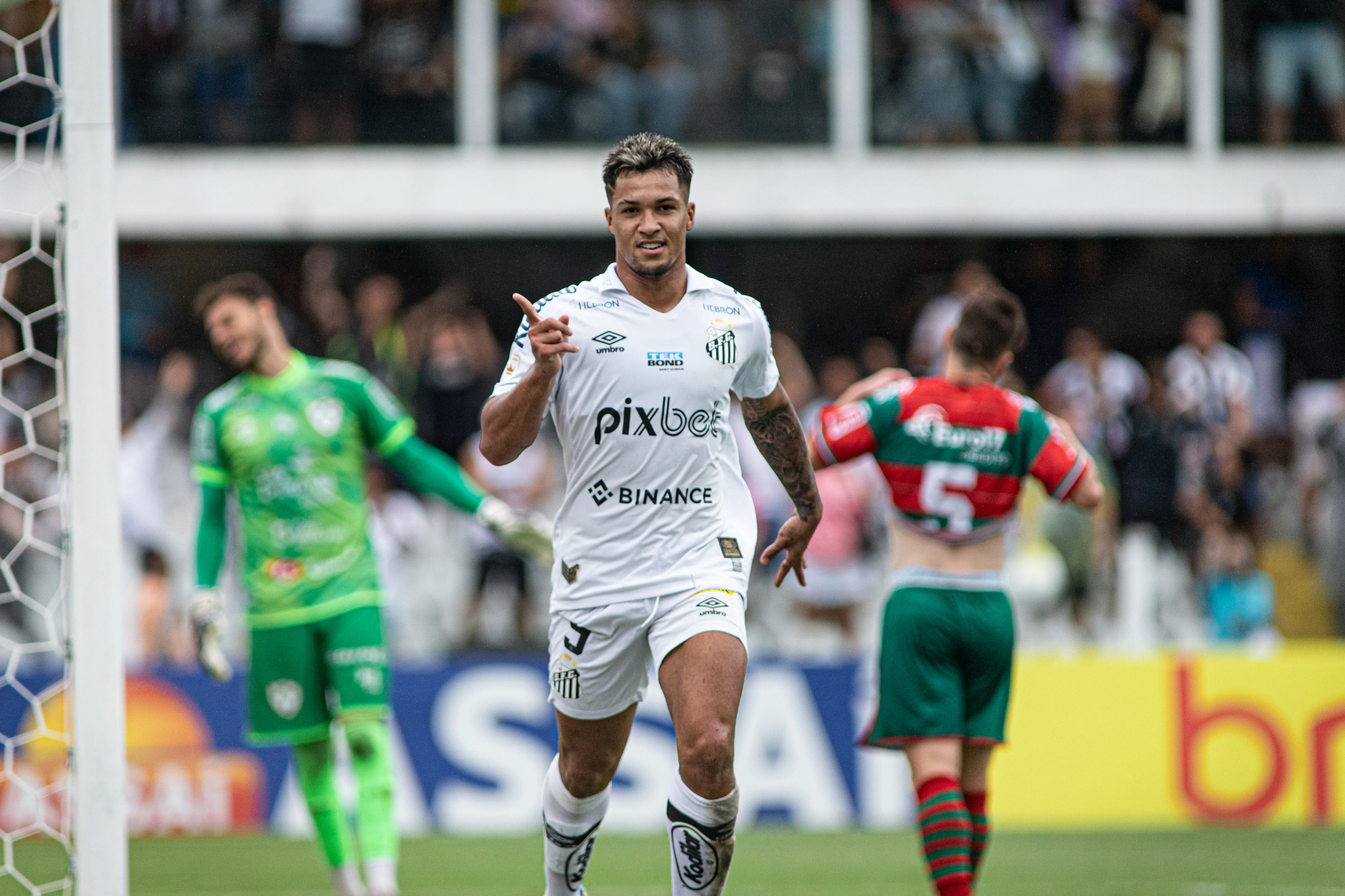 Foto: Abner Dourado/AGIF – Marcos Leonardo