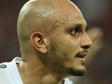 ÚLTIMA HORA! Torcida do Timão 'senta o verbo' contra Fábio +2 