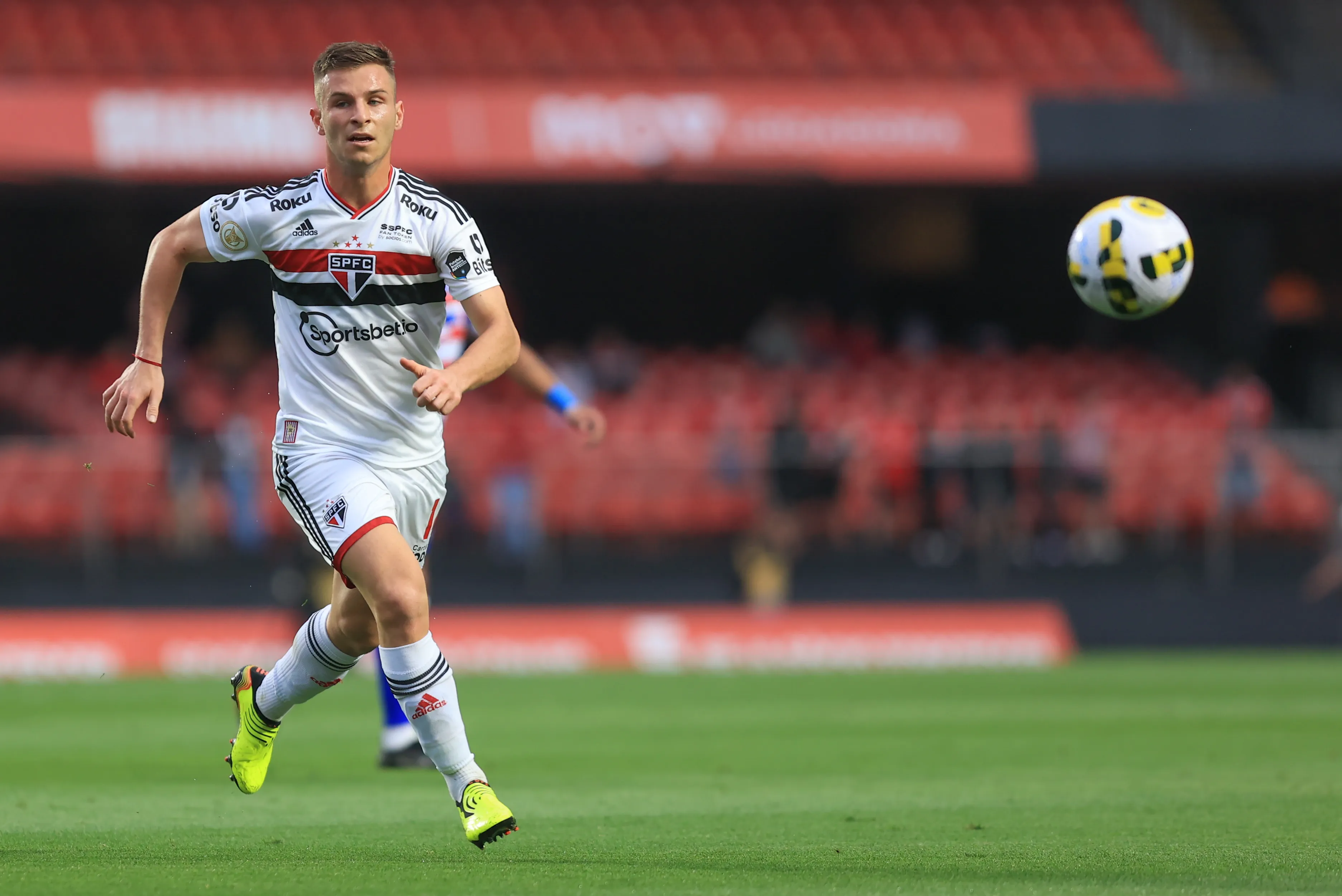 Foto: Marcello Zambrana/AGIF – Galoppo atuando pelo São Paulo