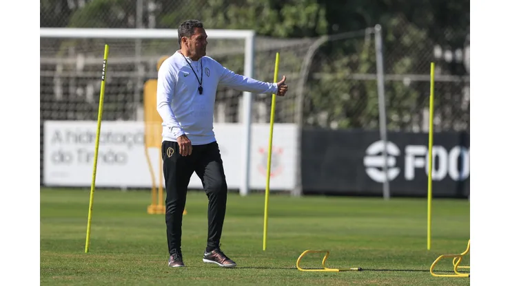 Foto: Marcello Zambrana/AGIF - Luxemburgo pode mexer no time contra o América.