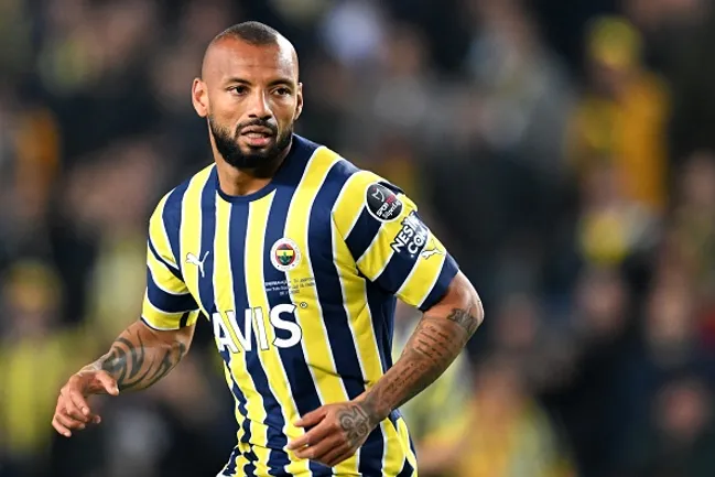 (Photo by ANP via Getty Images) – João Pedro Galvão atuando no Fenerbahçe-TUR