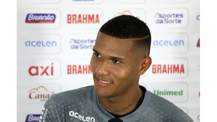 Foto: Felipe Oliveira/EC Bahia - Adriel relembra passagem no Grêmio.