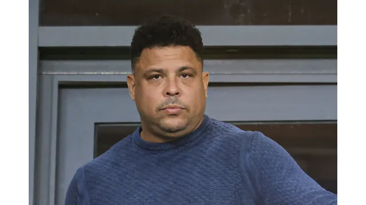 Foto: Gilson Junio/AGIF - Ronaldo busca a contratação de zagueiro.