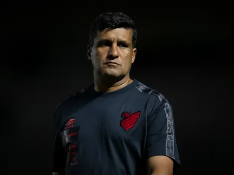 Athletico recebe notícia e Wesley Carvalho pode ter reforço de peso contra o Cruzeiro
