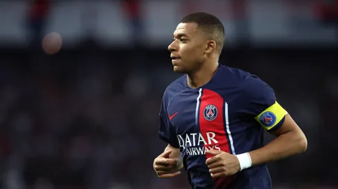 Julian Finney/Getty Images- Kylian Mbappé, atacante do PSG