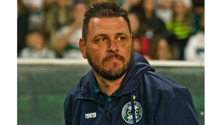 Foto: Gabriel Machado/AGIF - Thiago Kosloski recebe boas novas e ganha nova opção para o ataque.