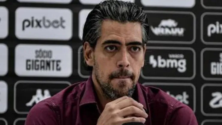Jornalista 'detona' trabalho de Bracks no Vasco e manda a real sobre elenco