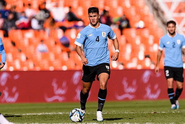 (Photo by Marcio Machado/Eurasia Sport Images/Getty Images) –  Mateo Ponte