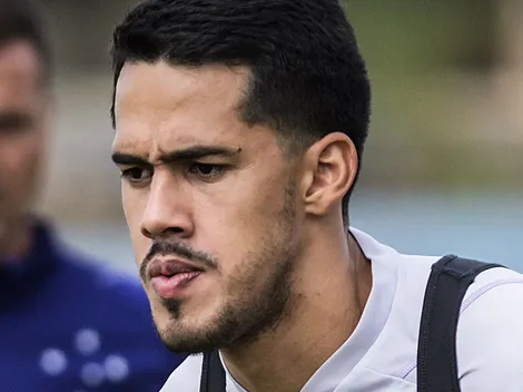 FERVENDO! Torcida 'senta a mão' em Lucas +2 no Cruzeiro 