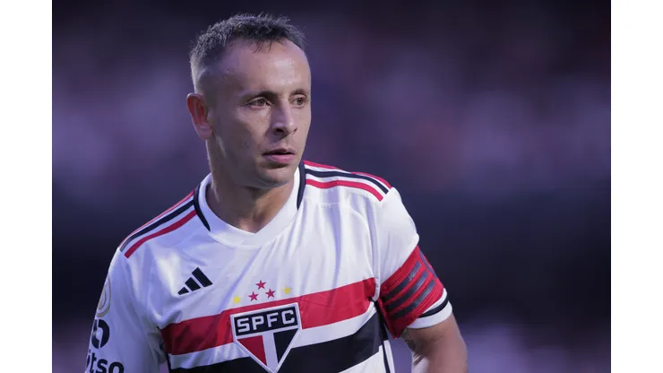 Foto: Ettore Chiereguini/AGIF - Atitude de Rafinha irrita torcida do São Paulo