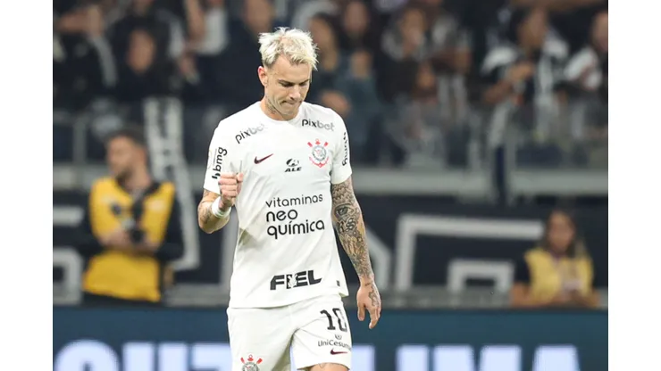 Gilson Lobo/AGIF- Róger Guedes, atacante do Corinthians