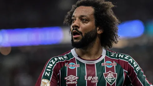 Foto: Thiago Ribeiro/AGIF - Marcelo detona Luiz Araújo por entrada violenta.