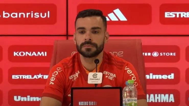 Bruno Henrique expõe sua situação no Internacional e manda recado para torcida 