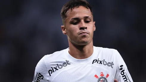 Foto: Ettore Chiereguini/AGIF – Matheus Araújo fala sobre expulsão.