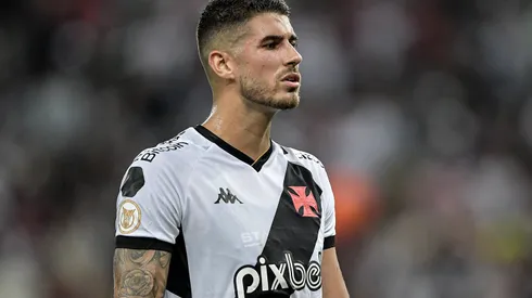 RJ - RIO DE JANEIRO - 05/06/2023 - BRASILEIRO A 2023, VASCO X FLAMENGO - Pedro Raul jogador do Vasco durante partida contra o Flamengo no estadio Maracana pelo campeonato BRASILEIRO A 2023. Foto: Thiago Ribeiro/AGIF